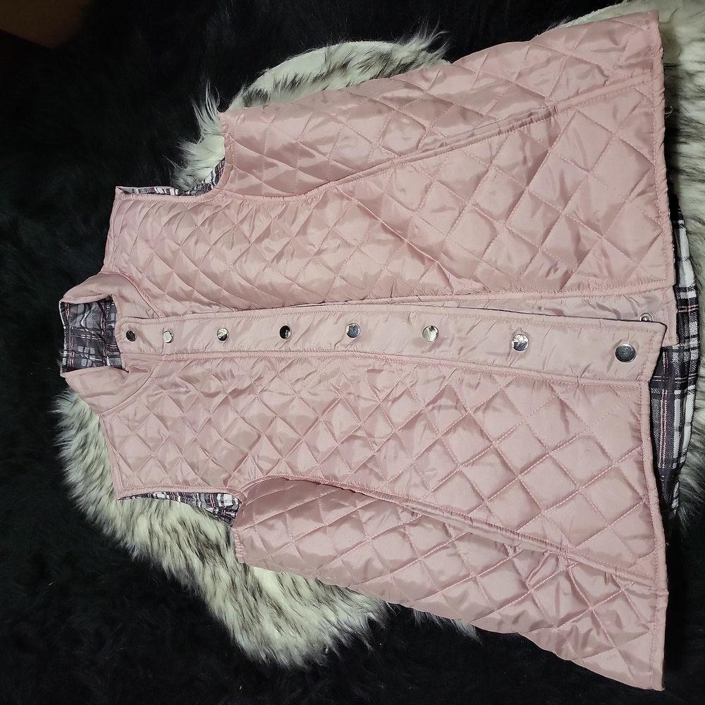 CUTE WOMENS REVERSIBLE VEST CASUAL IDENTITY PINK AND BLACK PLAID SIZE LARGE.